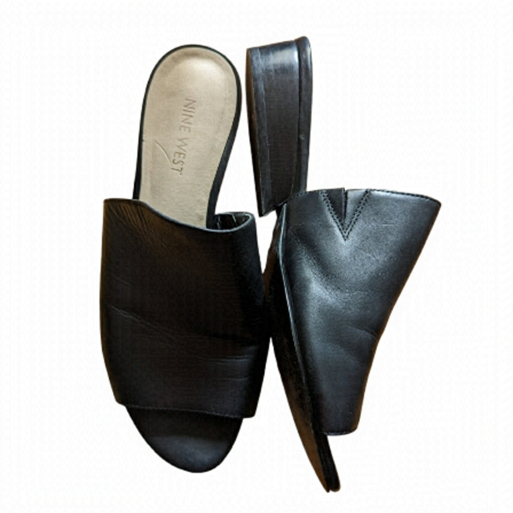 Nine West Leather Slippers